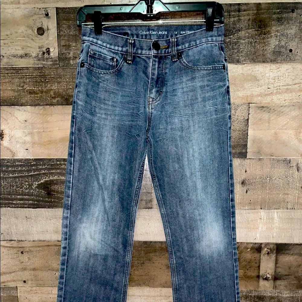 Boys Calvin Klein jeans distressed dark wash 
Size 14